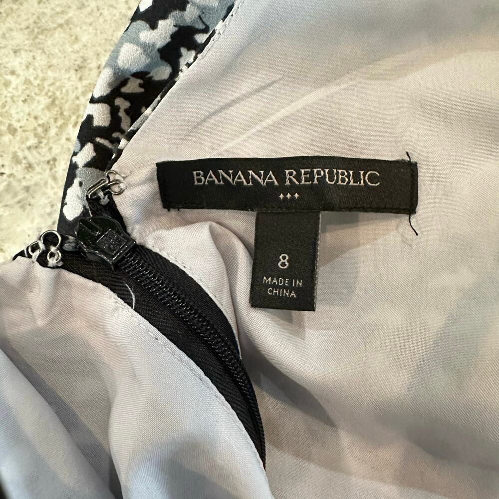 BANANA REPUBLIC Fit & Flare Dress Women 8 Black Floral Sleeveless‎ Mini - Picture 5 of 9